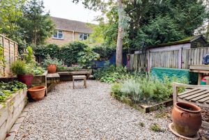 Photo 16- click for photo gallery